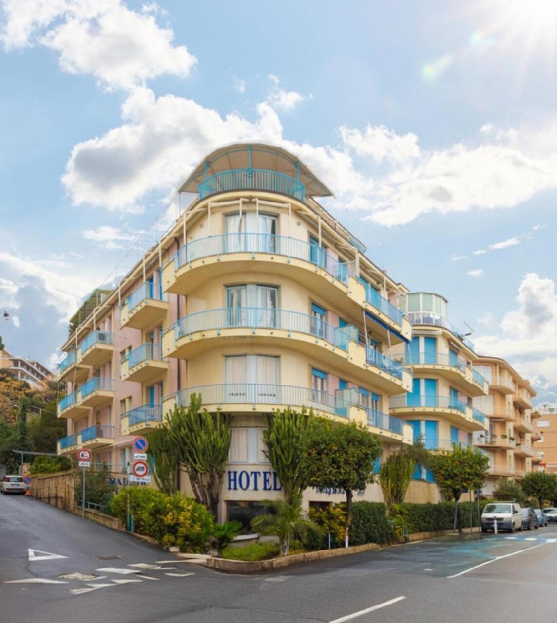 Hotel Majestic By Lvg Hotel Collection Alassio Kültér fotó