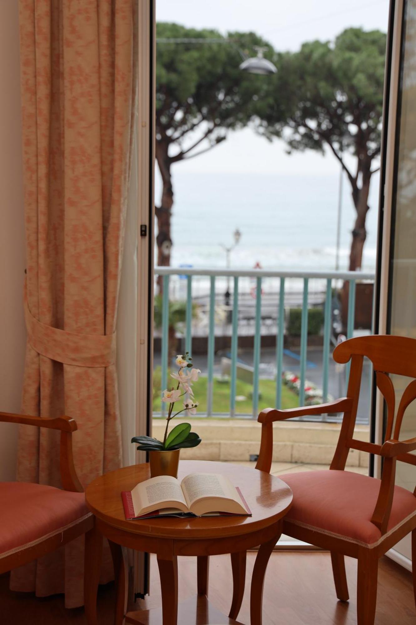 Hotel Majestic By Lvg Hotel Collection Alassio Kültér fotó